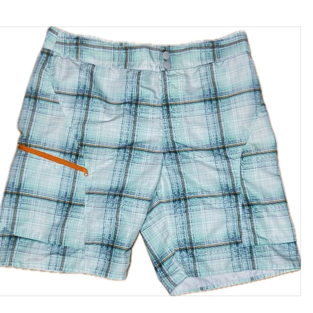 Columbia Aqua and Black Trim Hybrid Shorts